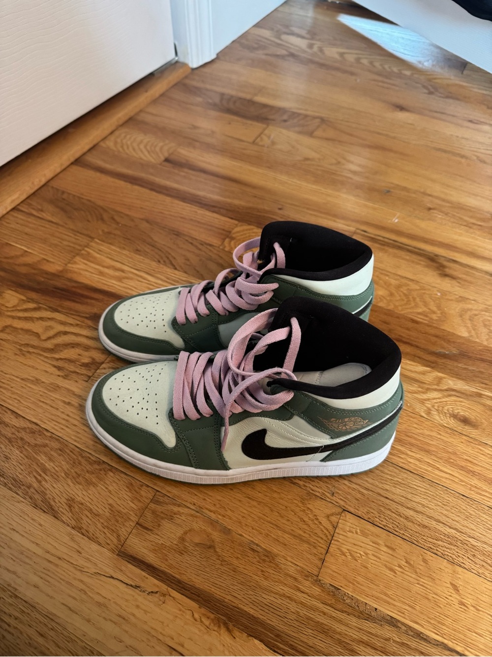 Nike Jordan 1 Mid Green and Pink